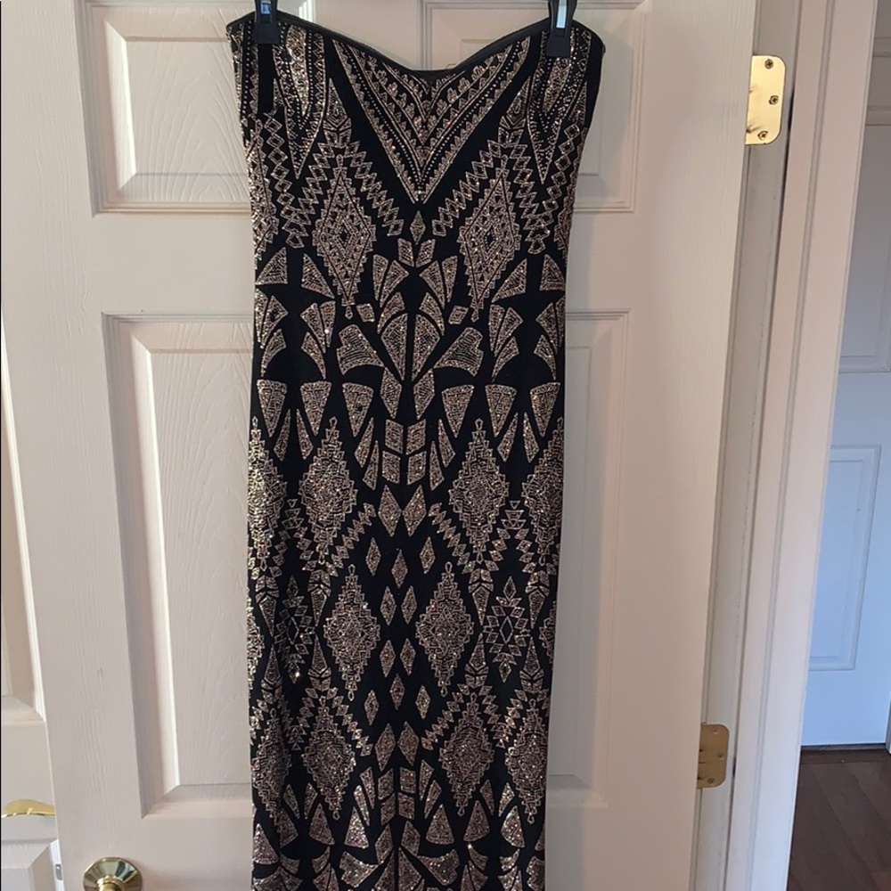 Strapless dress